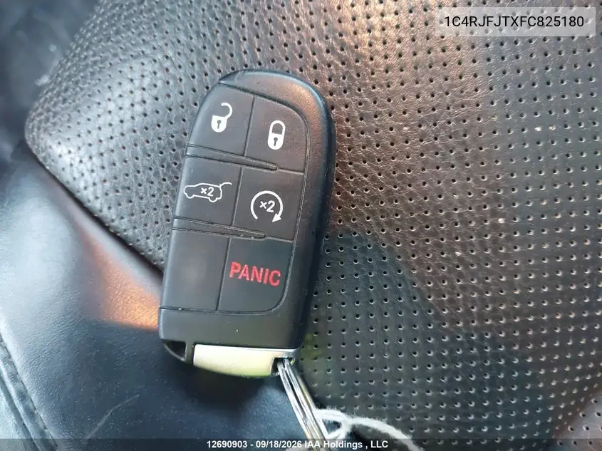 2015 JEEP GRAND CHEROKEE VIN 1C4RJFJTXFC825180 — фото 11