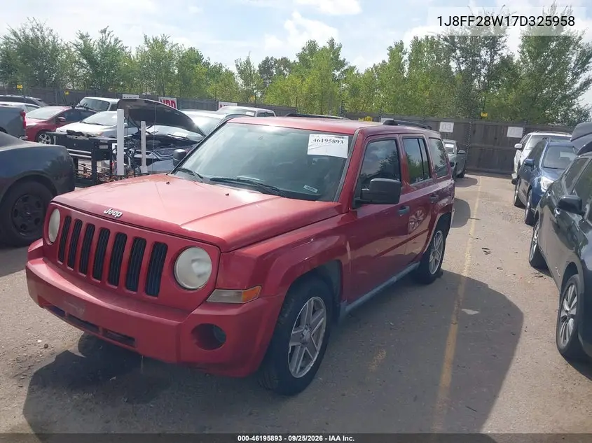 2007 JEEP LIBERTY (PATRIOT) VIN 1J8FF28W17D325958 — фото 2