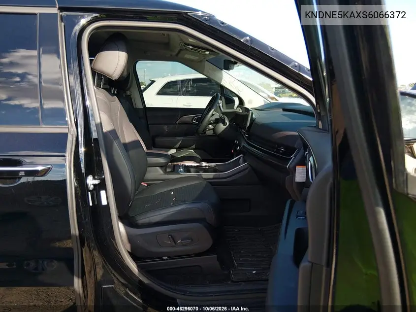 2025 KIA CARNIVAL VIN KNDNE5KAXS6066372 — фото 5