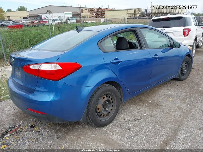 2015 KIA FORTE VIN KNAFX4A62F5294977 — фото 4