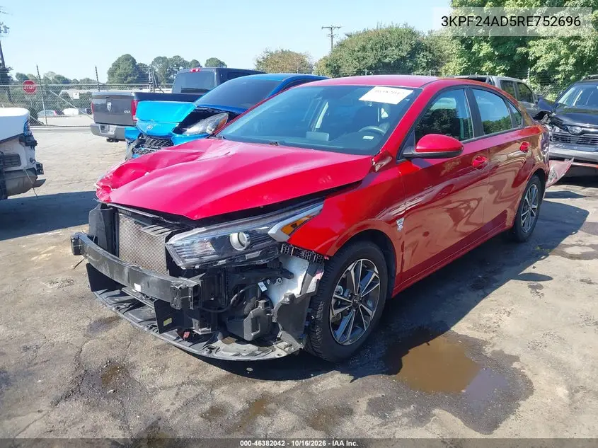2024 KIA FORTE VIN 3KPF24AD5RE752696 — фото 2