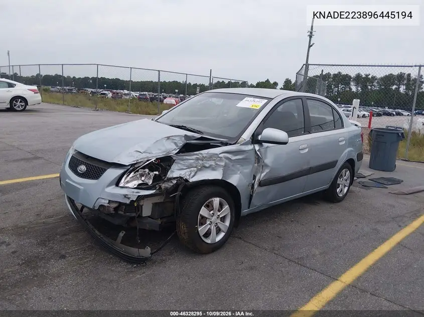 2009 KIA RIO VIN KNADE223896445194 — фото 2