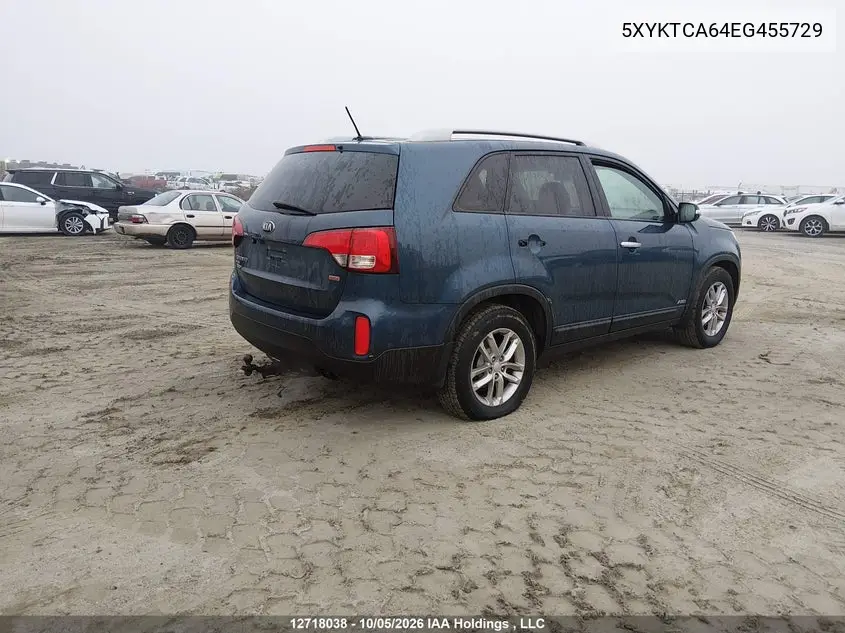 2014 KIA SORENTO VIN 5XYKTCA64EG455729 — фото 4