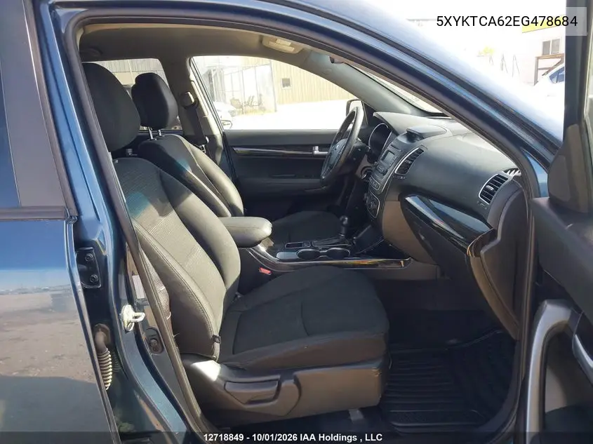 2014 KIA SORENTO VIN 5XYKTCA62EG478684 — фото 5