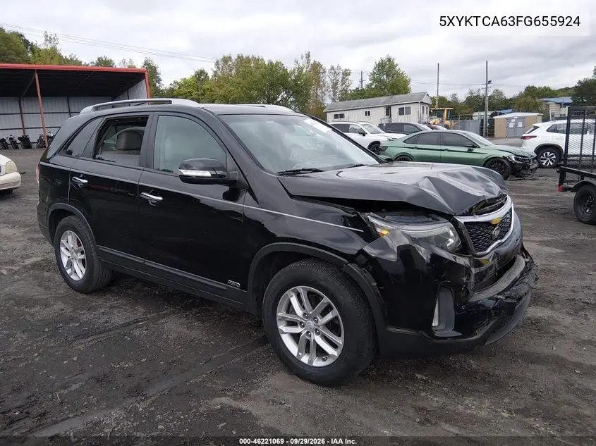 KIA SORENTO 2015, VIN 5XYKTCA63FG655924