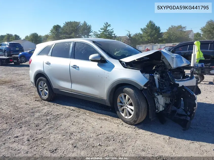 KIA SORENTO 2019, VIN 5XYPGDA59KG441795