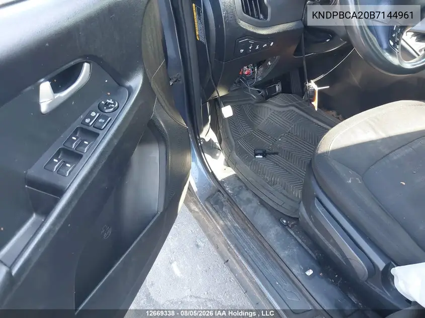2011 KIA SPORTAGE VIN KNDPBCA20B7144961 — фото 17