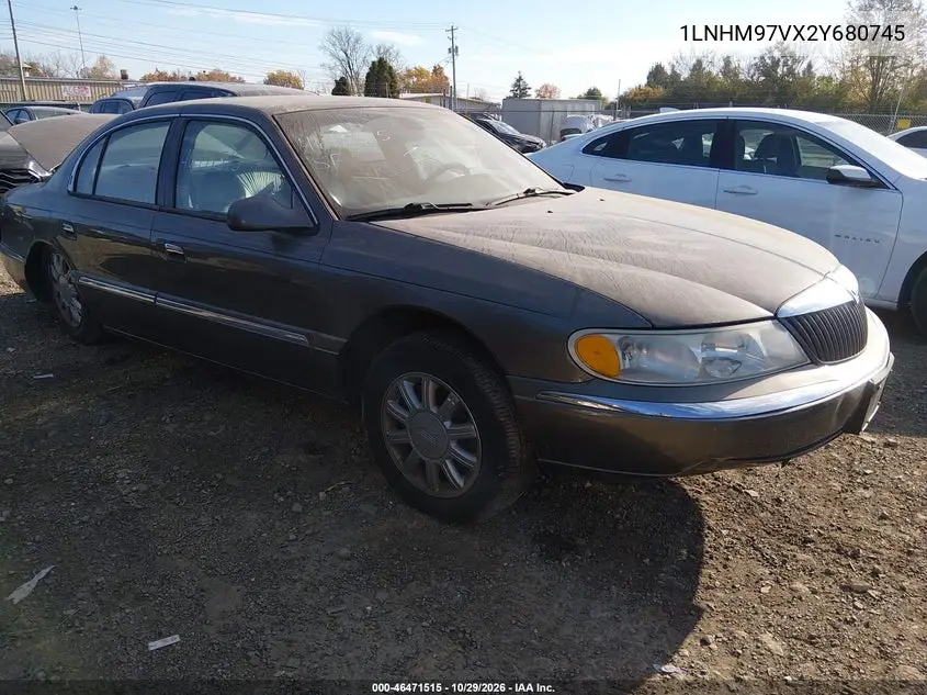 LINCOLN CONTINENTAL 2002, VIN 1LNHM97VX2Y680745