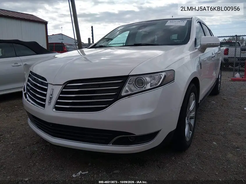 2019 LINCOLN MKT VIN 2LMHJ5AT6KBL00956 — фото 2