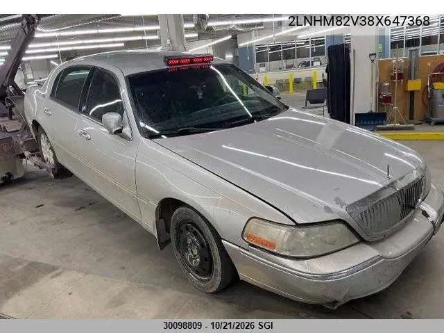 LINCOLN TOWN CAR 2008, VIN 2LNHM82V38X647368