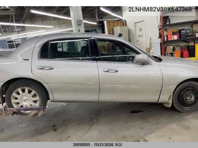2008 LINCOLN TOWN CAR VIN 2LNHM82V38X647368 — фото 10