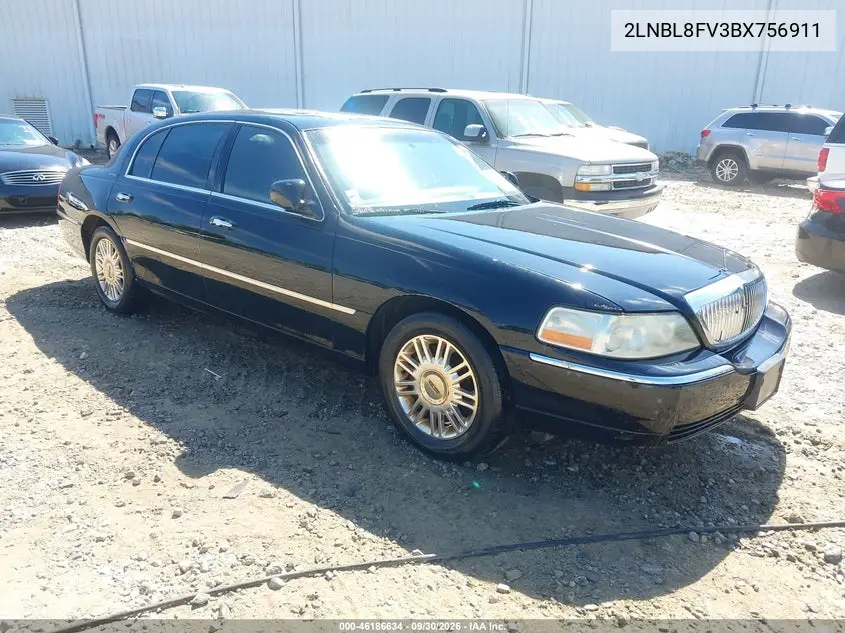 LINCOLN TOWN CAR 2011, VIN 2LNBL8FV3BX756911