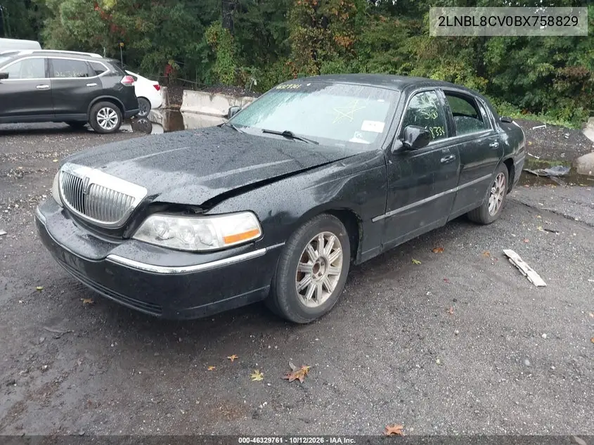 2011 LINCOLN TOWN CAR VIN 2LNBL8CV0BX758829 — фото 2