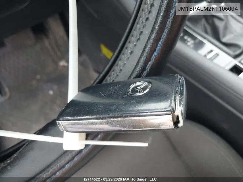 2019 MAZDA 3 VIN JM1BPALM2K1106004 — фото 11