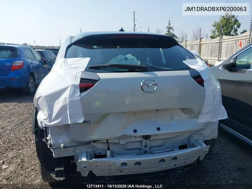 2023 MAZDA MX-30 VIN JM1DRADBXP0200063 — фото 19