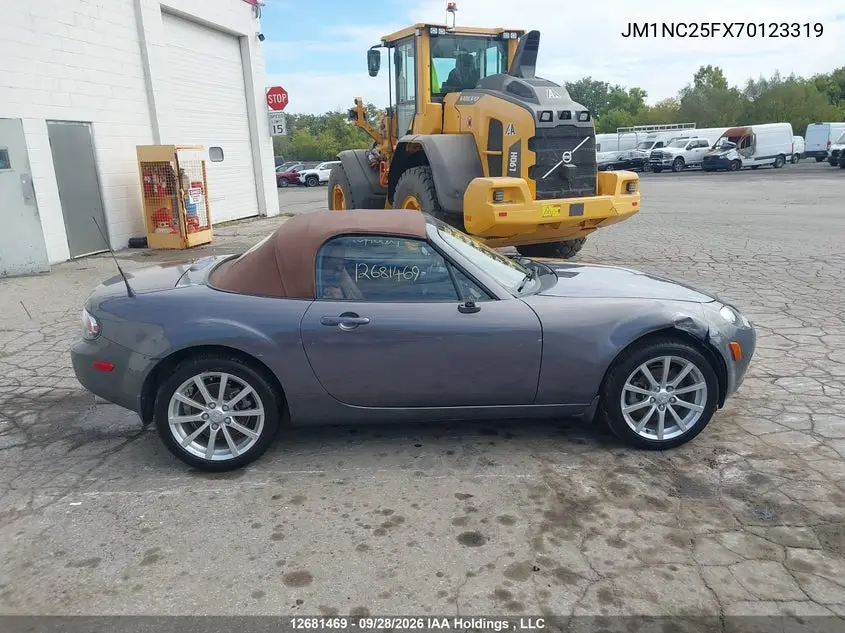 2007 MAZDA MX-5 VIN JM1NC25FX70123319 — фото 13