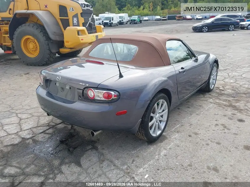 2007 MAZDA MX-5 VIN JM1NC25FX70123319 — фото 4