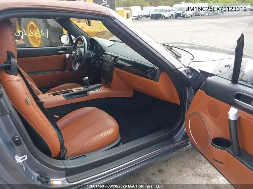 2007 MAZDA MX-5 VIN JM1NC25FX70123319 — фото 5
