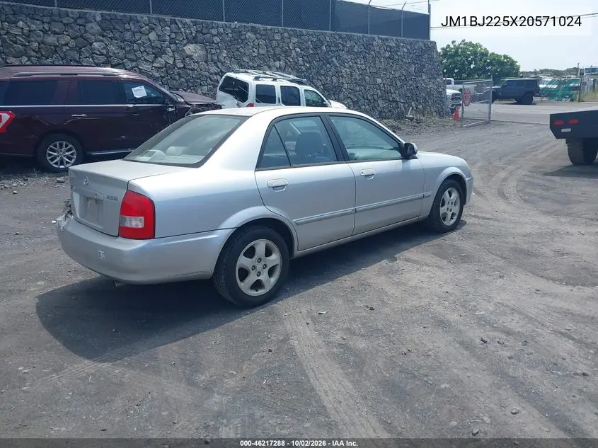 2002 MAZDA PROTEGE VIN JM1BJ225X20571024 — фото 4