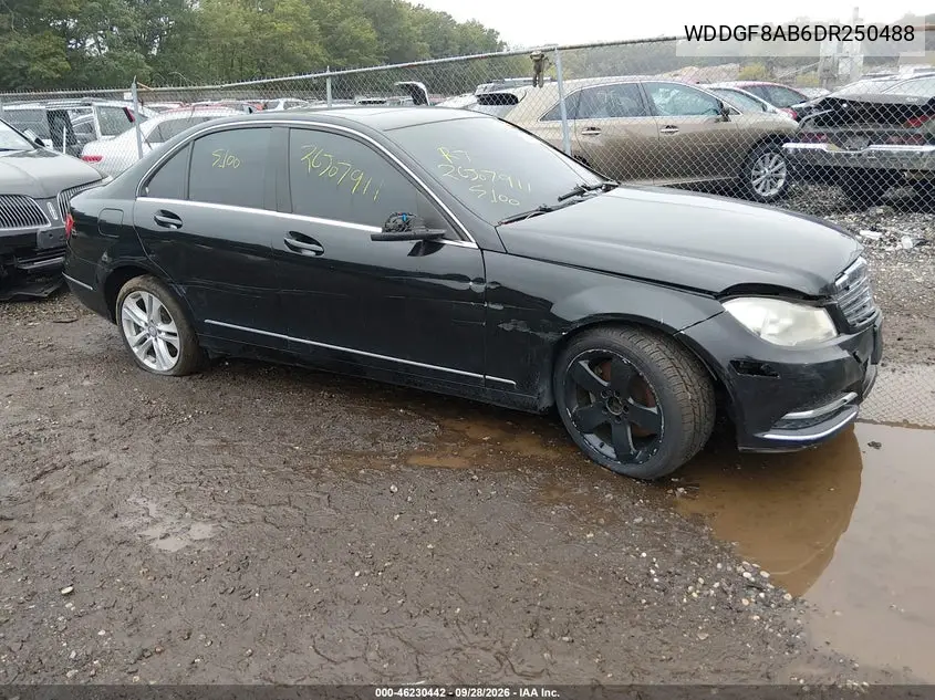 MERCEDES C-KLASSE 2013, VIN WDDGF8AB6DR250488