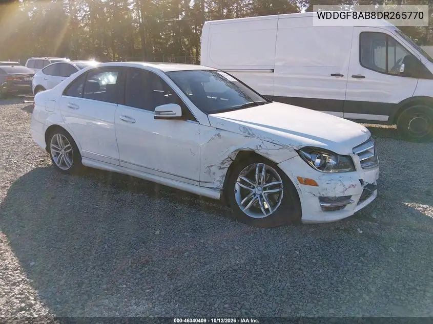 MERCEDES C-KLASSE 2013, VIN WDDGF8AB8DR265770