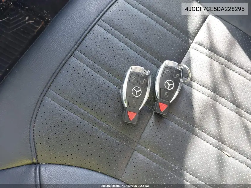 2013 MERCEDES GL-KLASSE VIN 4JGDF7CE5DA228295 — фото 11