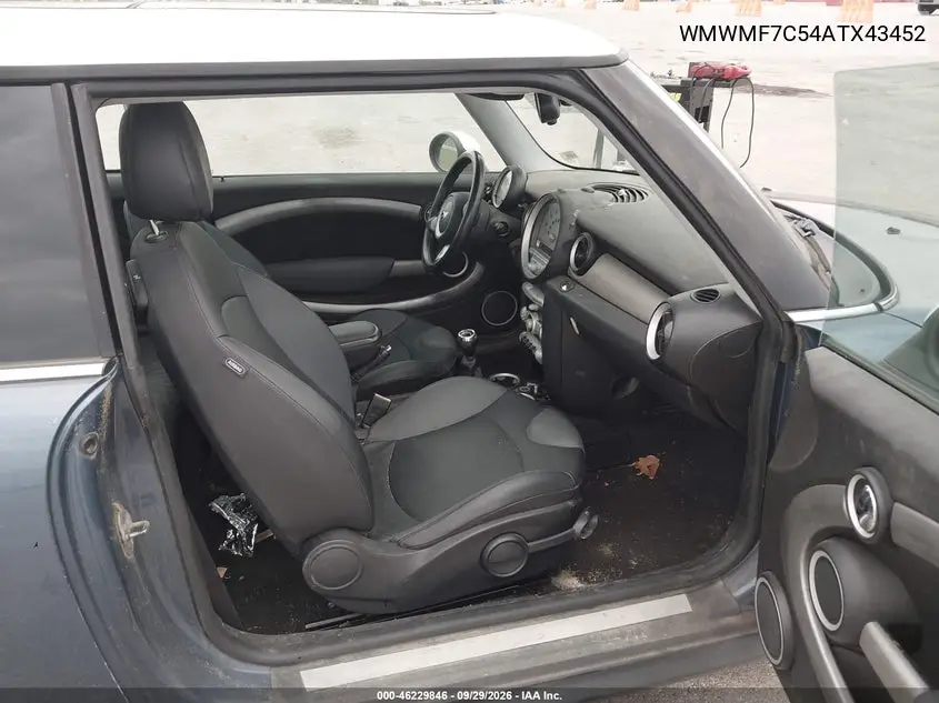 2010 MINI COOPER VIN WMWMF7C54ATX43452 — фото 5