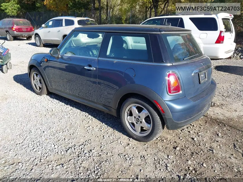 2010 MINI COOPER VIN WMWMF3C59ATZ24703 — фото 3