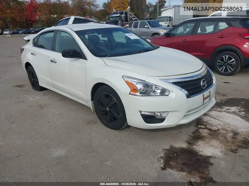 NISSAN ALTIMA 2013, VIN 1N4AL3AP3DC258063