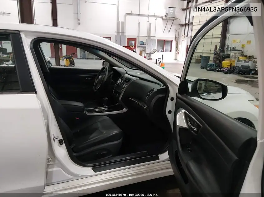 2015 NISSAN ALTIMA VIN 1N4AL3AP5FN366935 — фото 5
