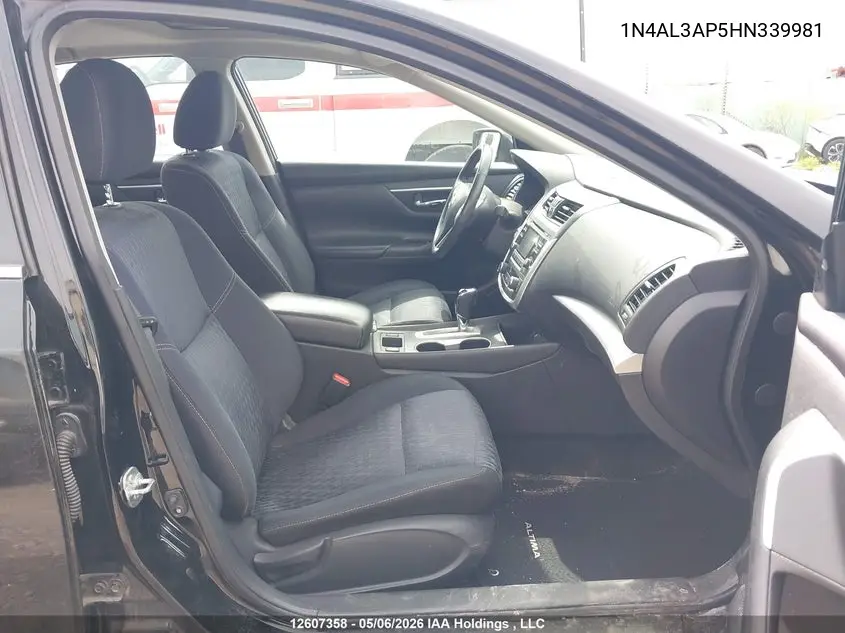2017 NISSAN ALTIMA VIN 1N4AL3AP5HN339981 — фото 5