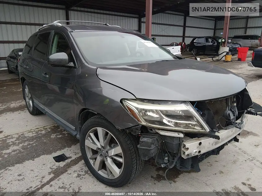 NISSAN PATHFINDER 2013, VIN 5N1AR2MN1DC670765