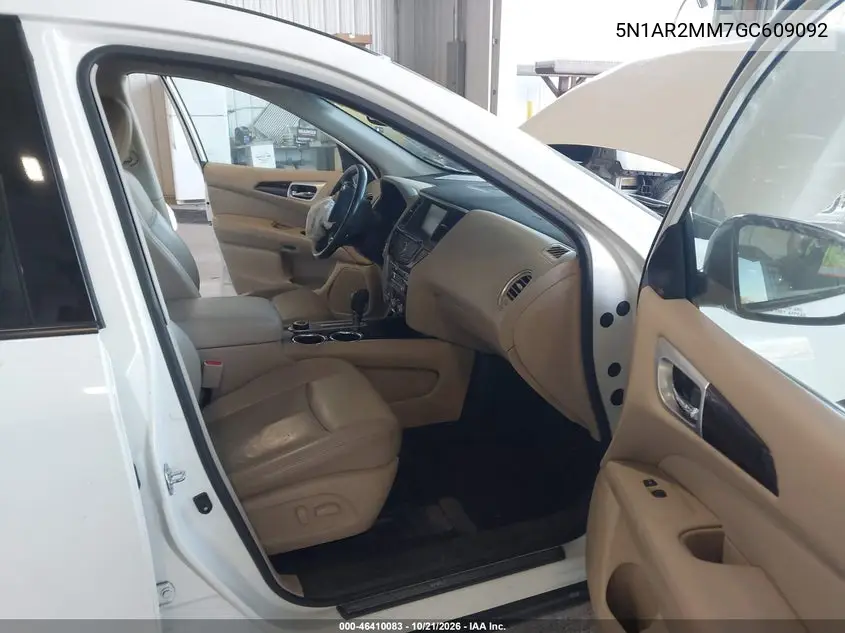 2016 NISSAN PATHFINDER VIN 5N1AR2MM7GC609092 — фото 5