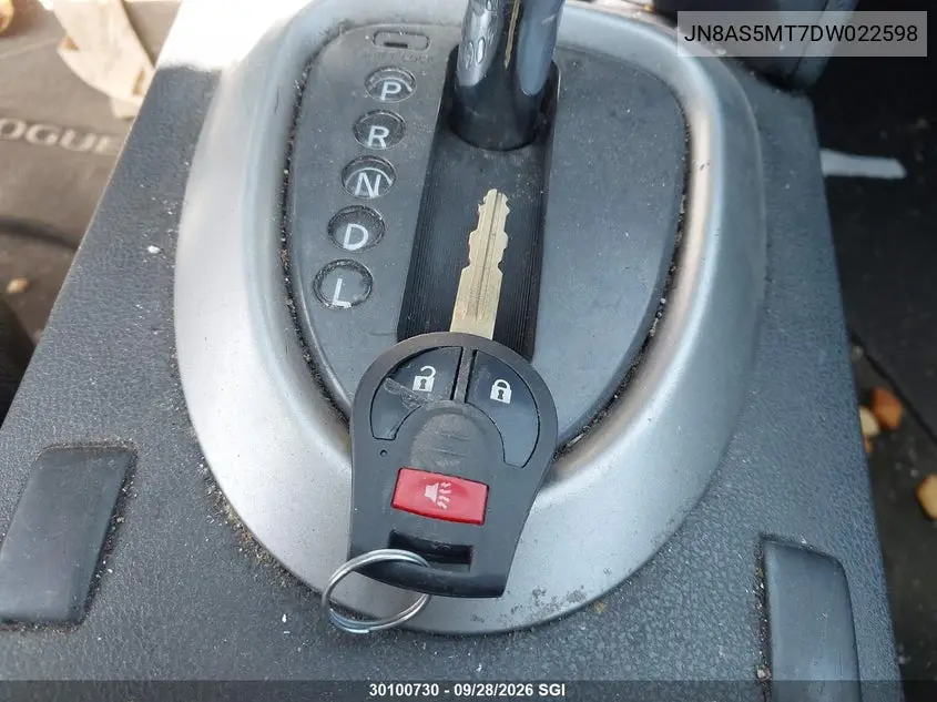 2013 NISSAN ROGUE VIN JN8AS5MT7DW022598 — фото 11