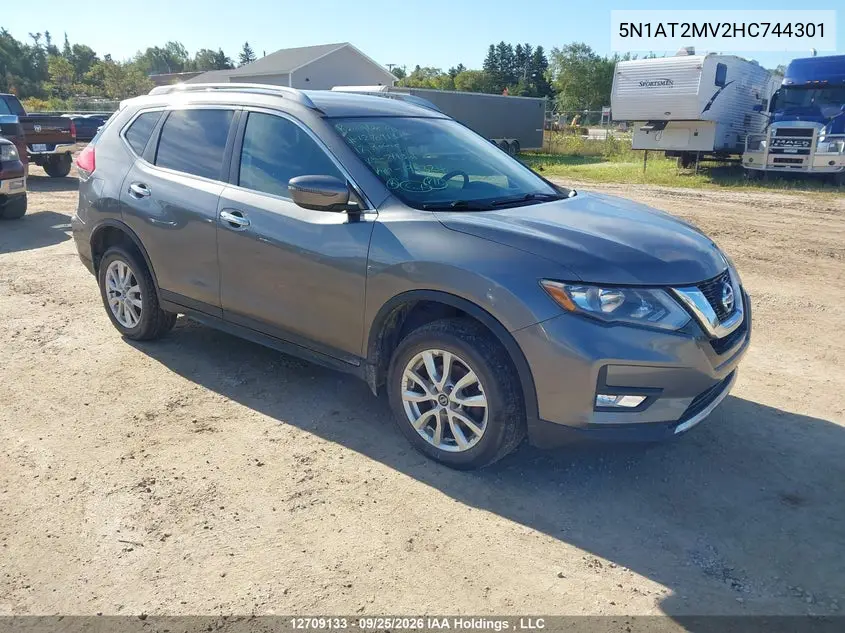 NISSAN ROGUE 2017, VIN 5N1AT2MV2HC744301