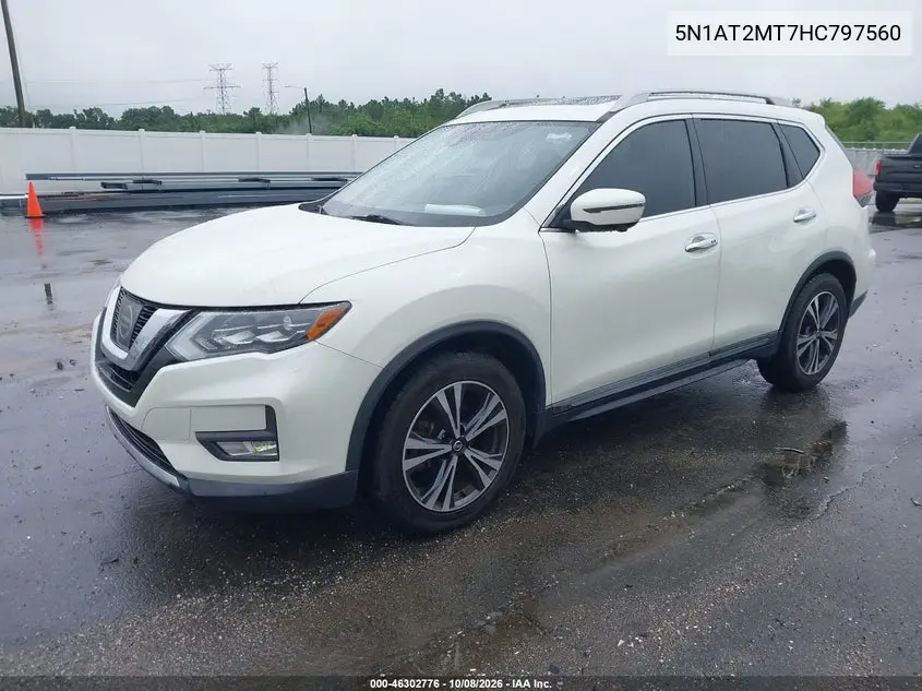 2017 NISSAN ROGUE VIN 5N1AT2MT7HC797560 — фото 2