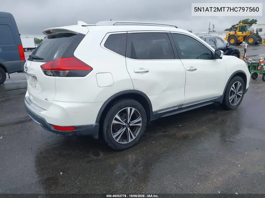 2017 NISSAN ROGUE VIN 5N1AT2MT7HC797560 — фото 4