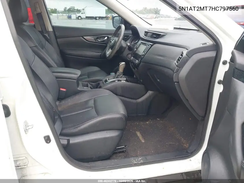 2017 NISSAN ROGUE VIN 5N1AT2MT7HC797560 — фото 5