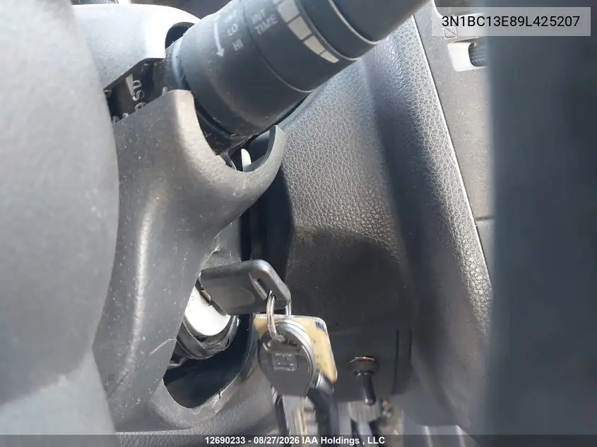 2009 NISSAN VERSA VIN 3N1BC13E89L425207 — фото 10