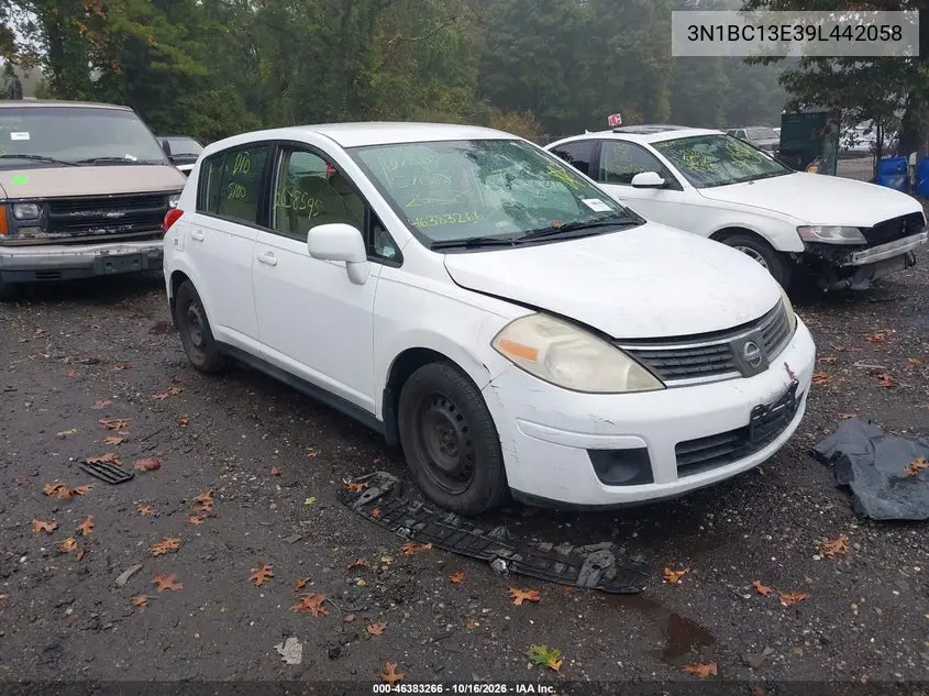 NISSAN VERSA 2009, VIN 3N1BC13E39L442058