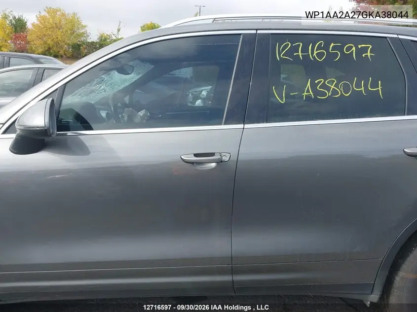2016 PORSCHE CAYENNE VIN WP1AA2A27GKA38044 — фото 15