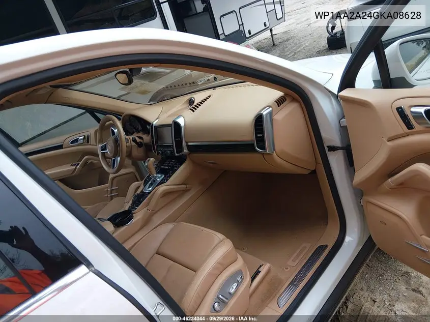 2016 PORSCHE CAYENNE VIN WP1AA2A24GKA08628 — фото 5