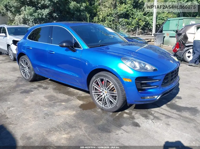 PORSCHE MACAN 2017, VIN WP1AF2A54HLB60075