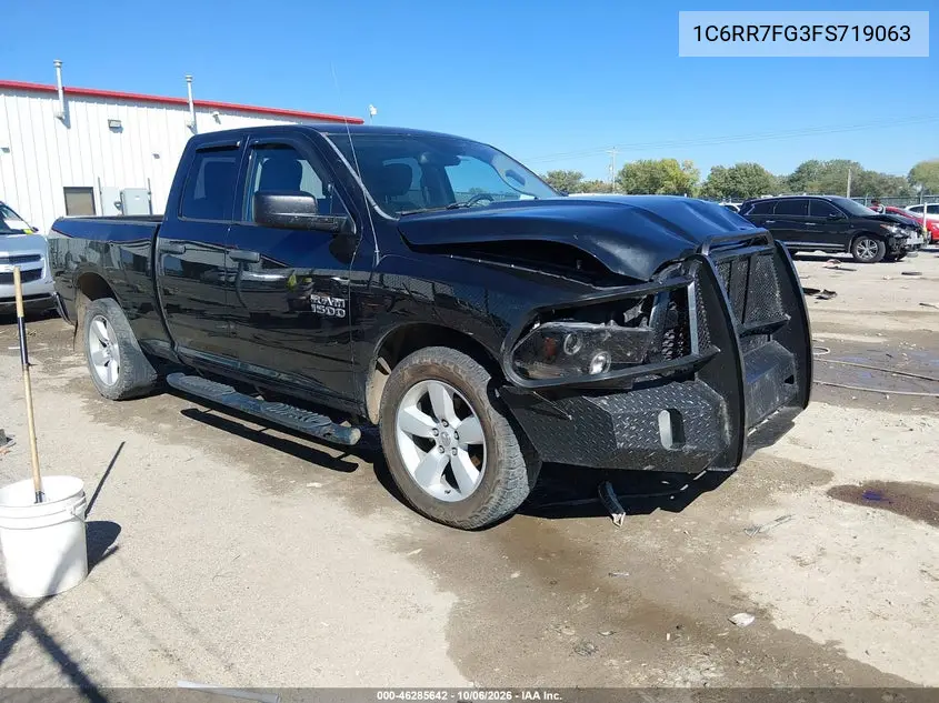 RAM 1500 2015, VIN 1C6RR7FG3FS719063