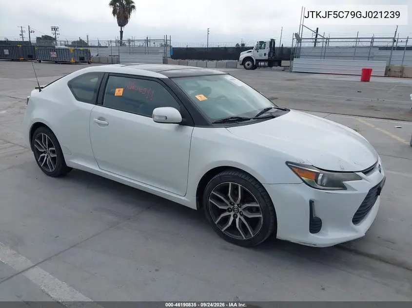 SCION TC 2016, VIN JTKJF5C79GJ021239