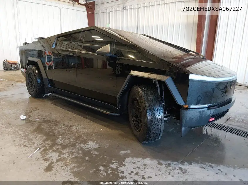 TESLA CYBERTRUCK 2025, VIN 7G2CEHEDXSA067227