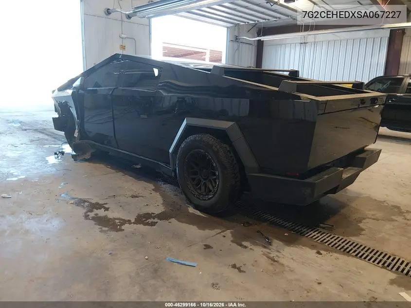 2025 TESLA CYBERTRUCK VIN 7G2CEHEDXSA067227 — фото 3