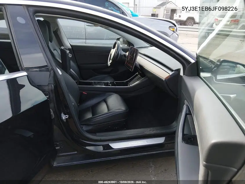 2018 TESLA MODEL 3 VIN 5YJ3E1EB6JF098226 — фото 5