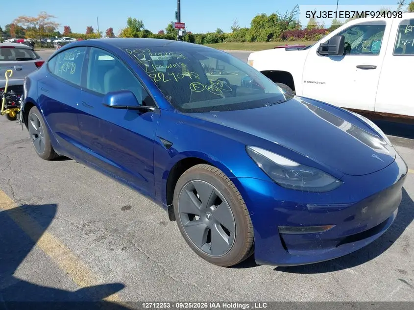 TESLA MODEL 3 2021, VIN 5YJ3E1EB7MF924098