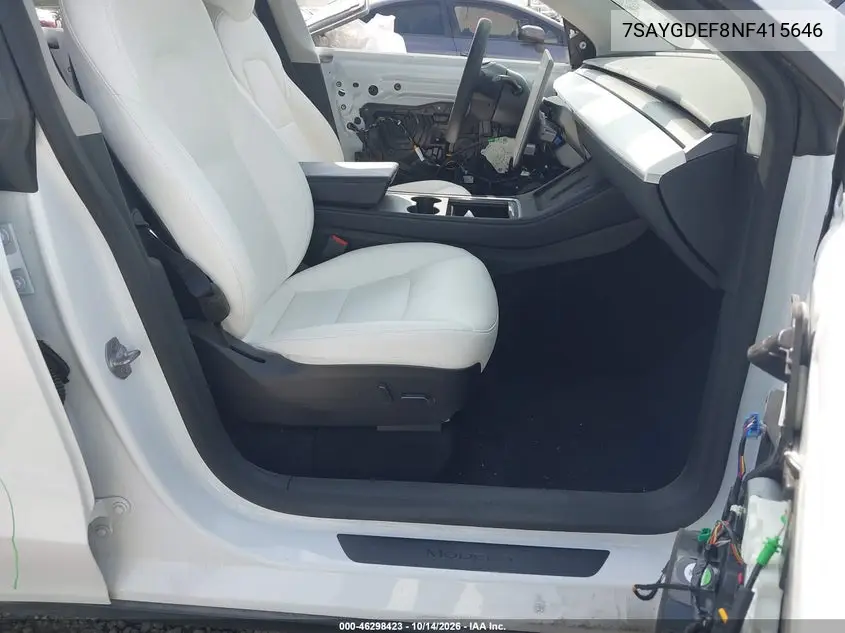 2022 TESLA MODEL Y VIN 7SAYGDEF8NF415646 — фото 5